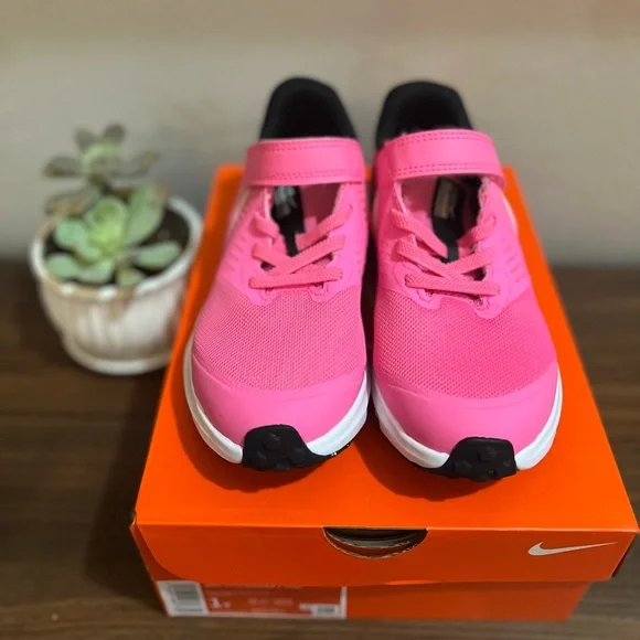 [Sold] Nike Star Runner 2 - Picture 4 of 10